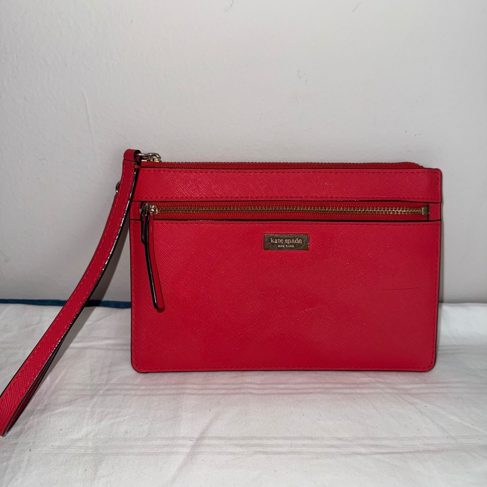 Kate Spade New York Red Wristlet Clutch‎ Small Zip Purse Bag